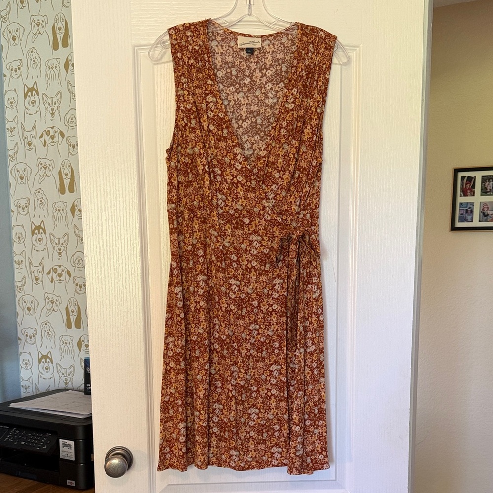 Universal Thread Rust Floral Midi Dress